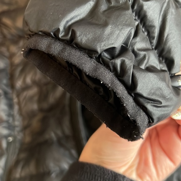 TNA puffer - Picture 4 of 5